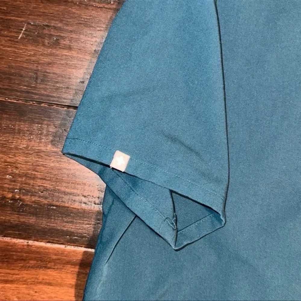 Figs Ladies Scrub Top - Picture 3 of 4